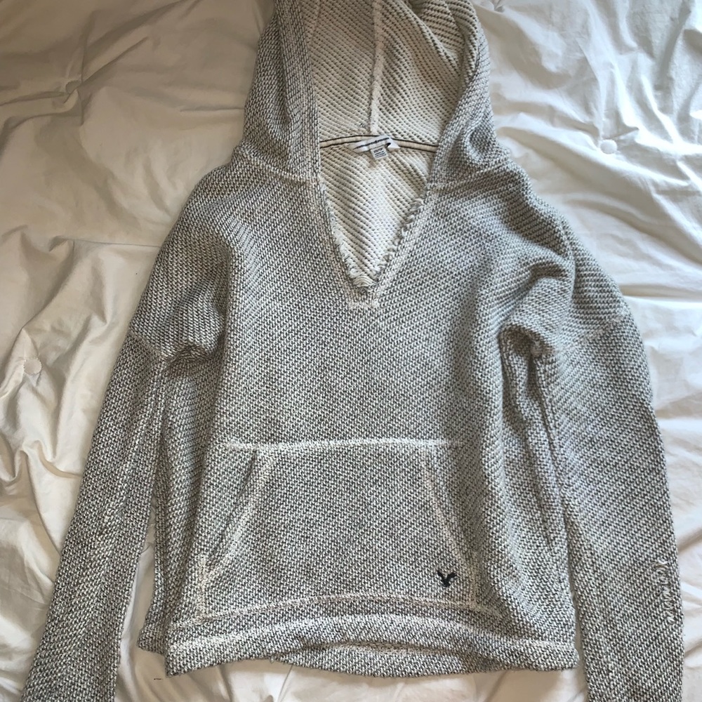 American Eagle sweatshirt